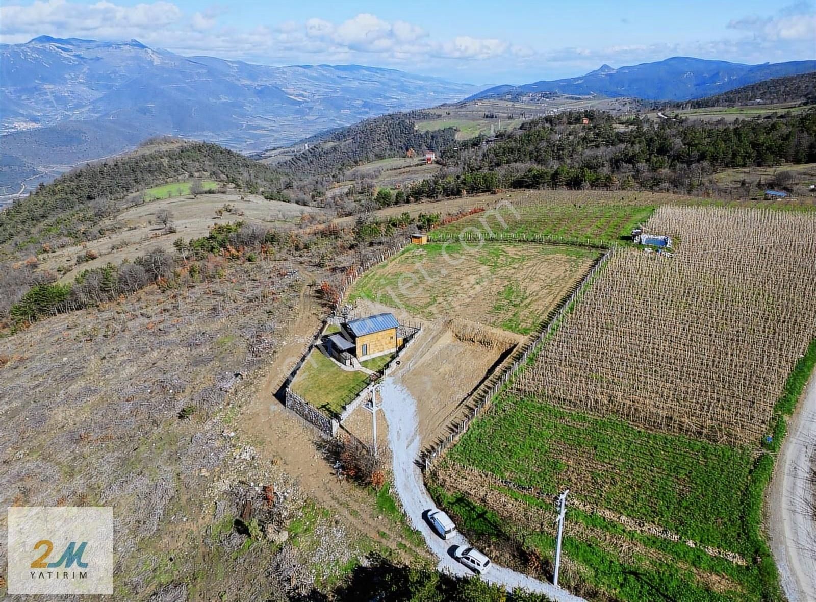 İznik Çamoluk'ta Göl Manzaralı, 3.825m² Arsa Üzerinde Ev - Görsel 22