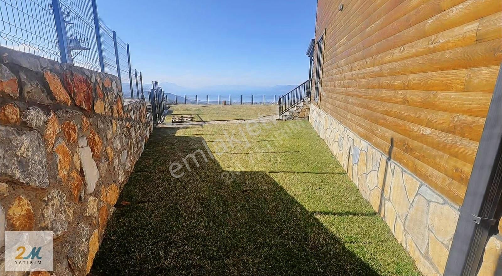 İznik Çamoluk'ta Göl Manzaralı, 3.825m² Arsa Üzerinde Ev - Görsel 10