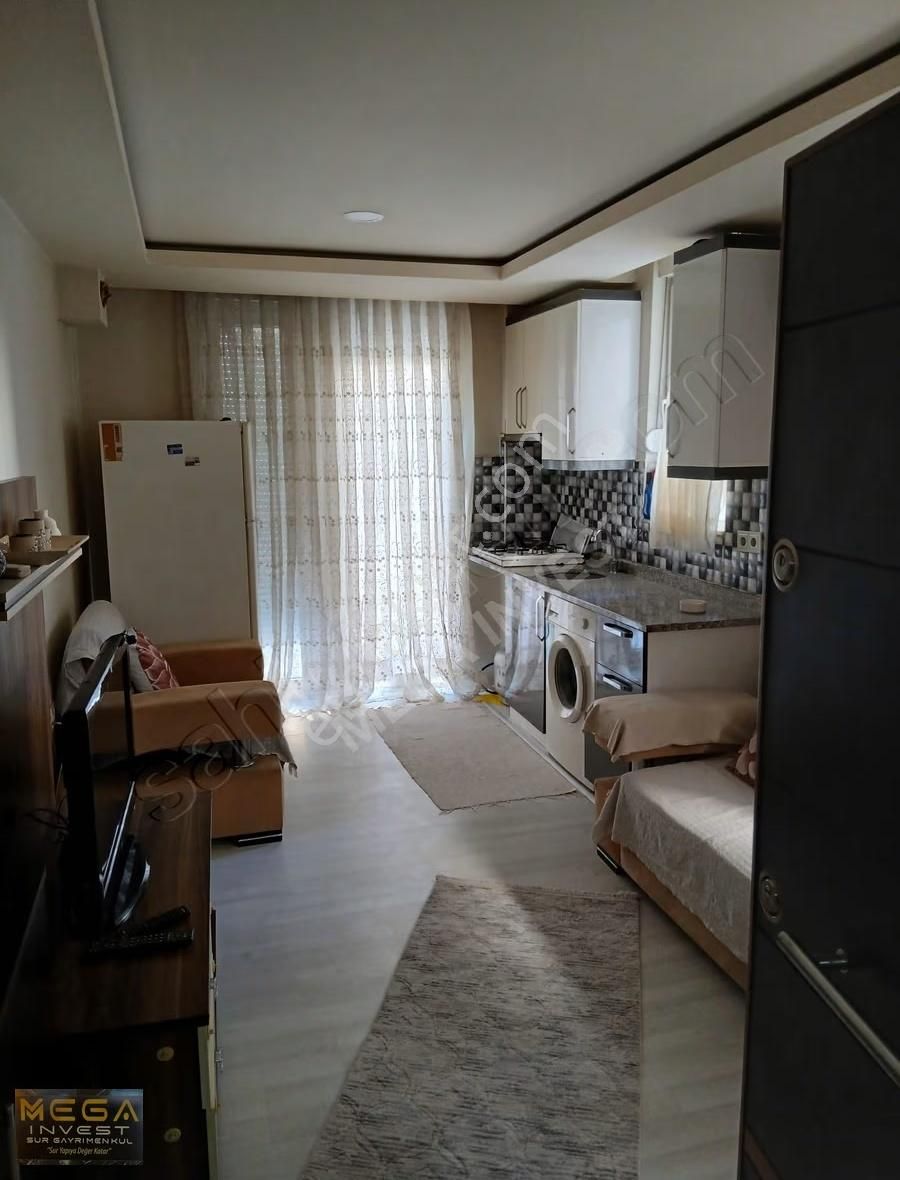 Mega İnvest'den Yüksek Giriş Eşyalı Kiralık 1+1 60 M2 Daire - Görsel 2