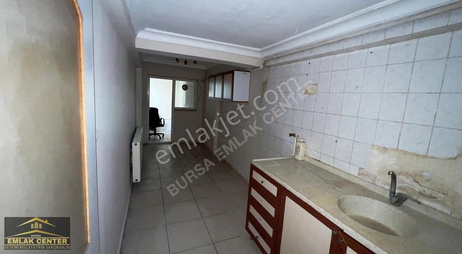 Kestel Merkezde Satılık Daire Ofis - Görsel 5