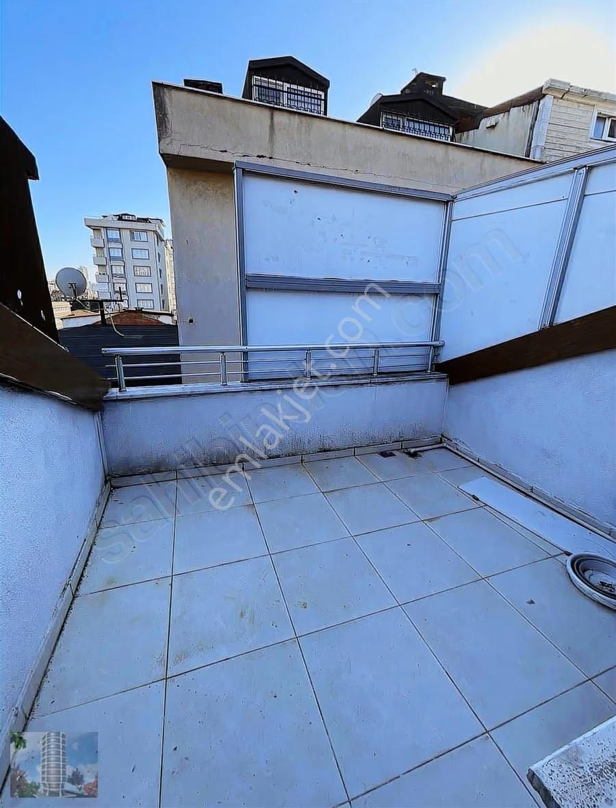 Aşıkveysel Caddesinin Yanıbaşında Kiralık 2+1 Daire - Görsel 6