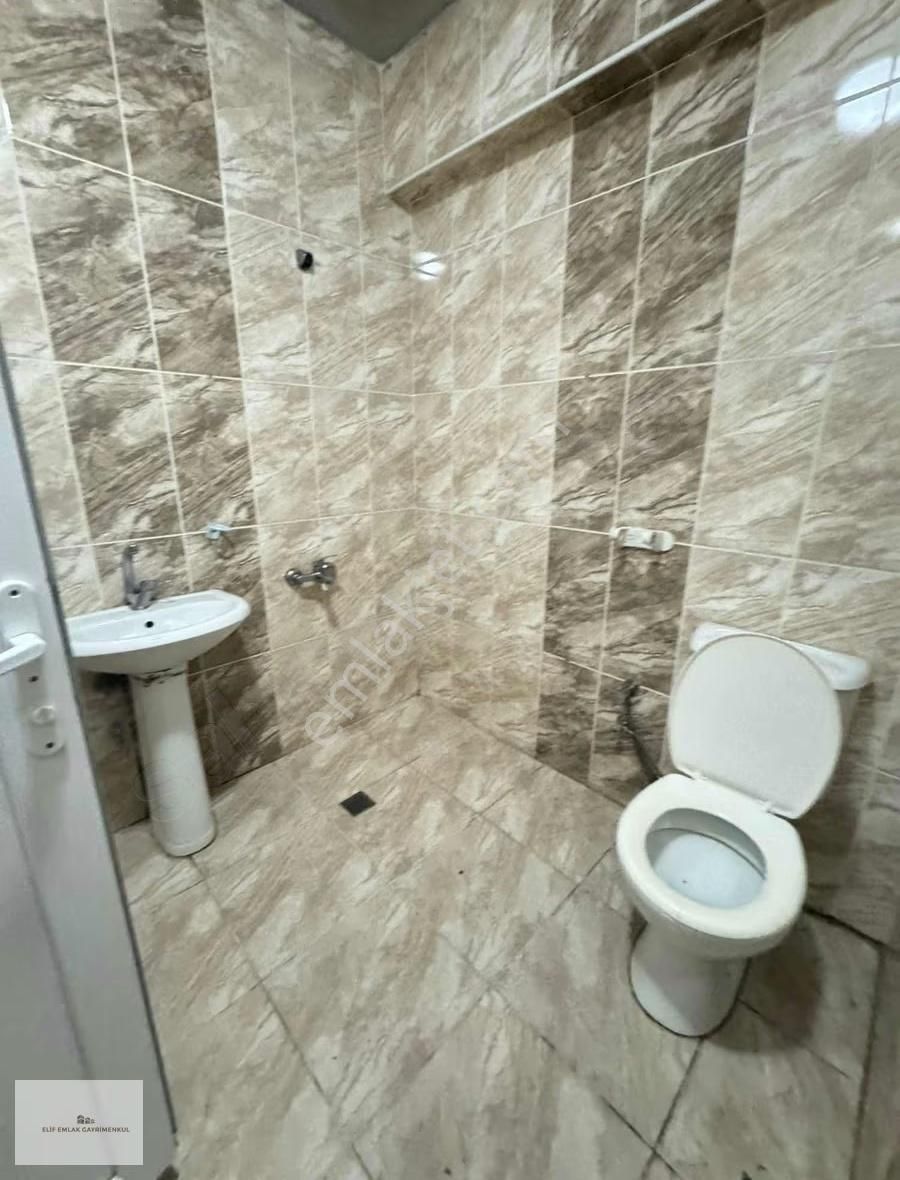 Elif Emlaktan Esenyurtta Satılık 2+1 Kiracılı Daire - Görsel 8