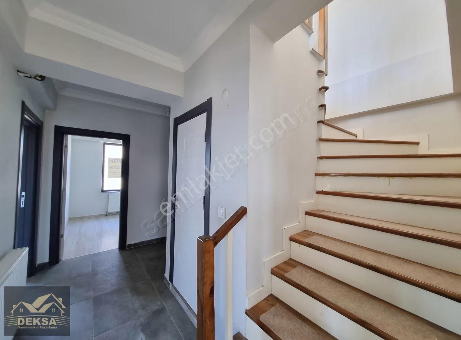 Başiskele Yeşilturt Sağlık Apt.satılık 4+1 180 M2 Dubleks Daire - Görsel 18