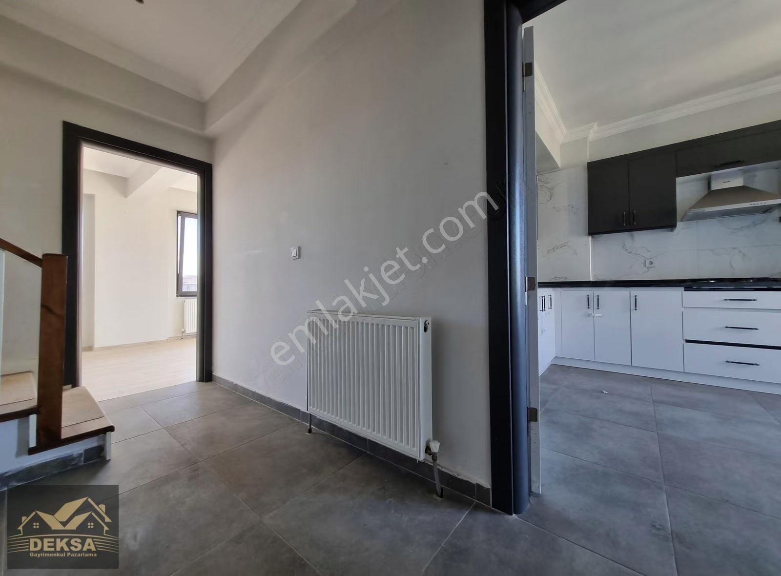 Başiskele Yeşilturt Sağlık Apt.satılık 4+1 180 M2 Dubleks Daire - Görsel 23