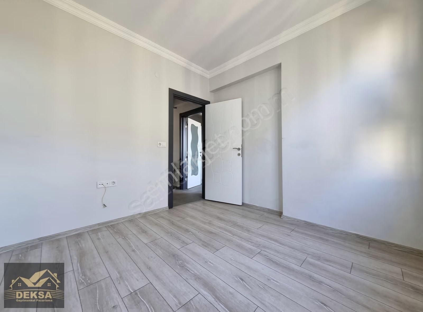 Başiskele Yeşilturt Sağlık Apt.satılık 4+1 180 M2 Dubleks Daire - Görsel 20
