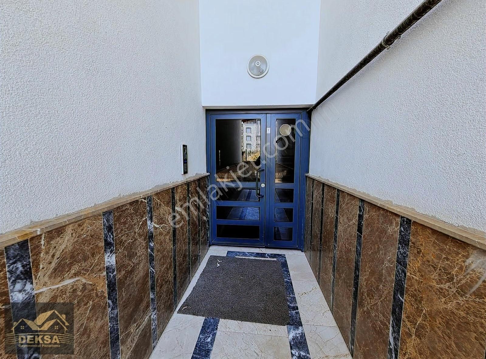 Başiskele Yeşilturt Sağlık Apt.satılık 4+1 180 M2 Dubleks Daire - Görsel 26