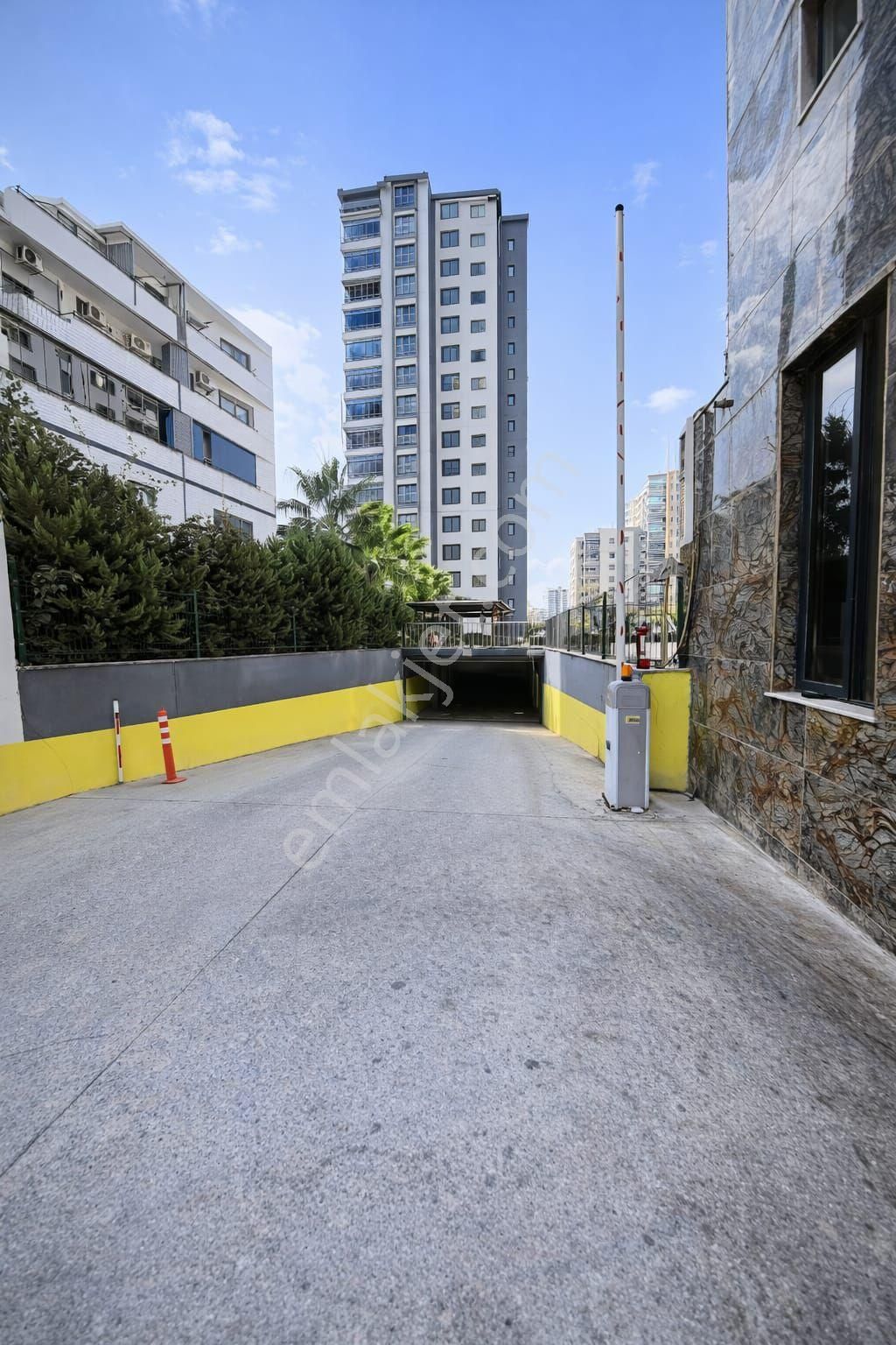 Esse My Home'dan Gürselpaşa'da Havuzlu Kiralık Daire - Görsel 26