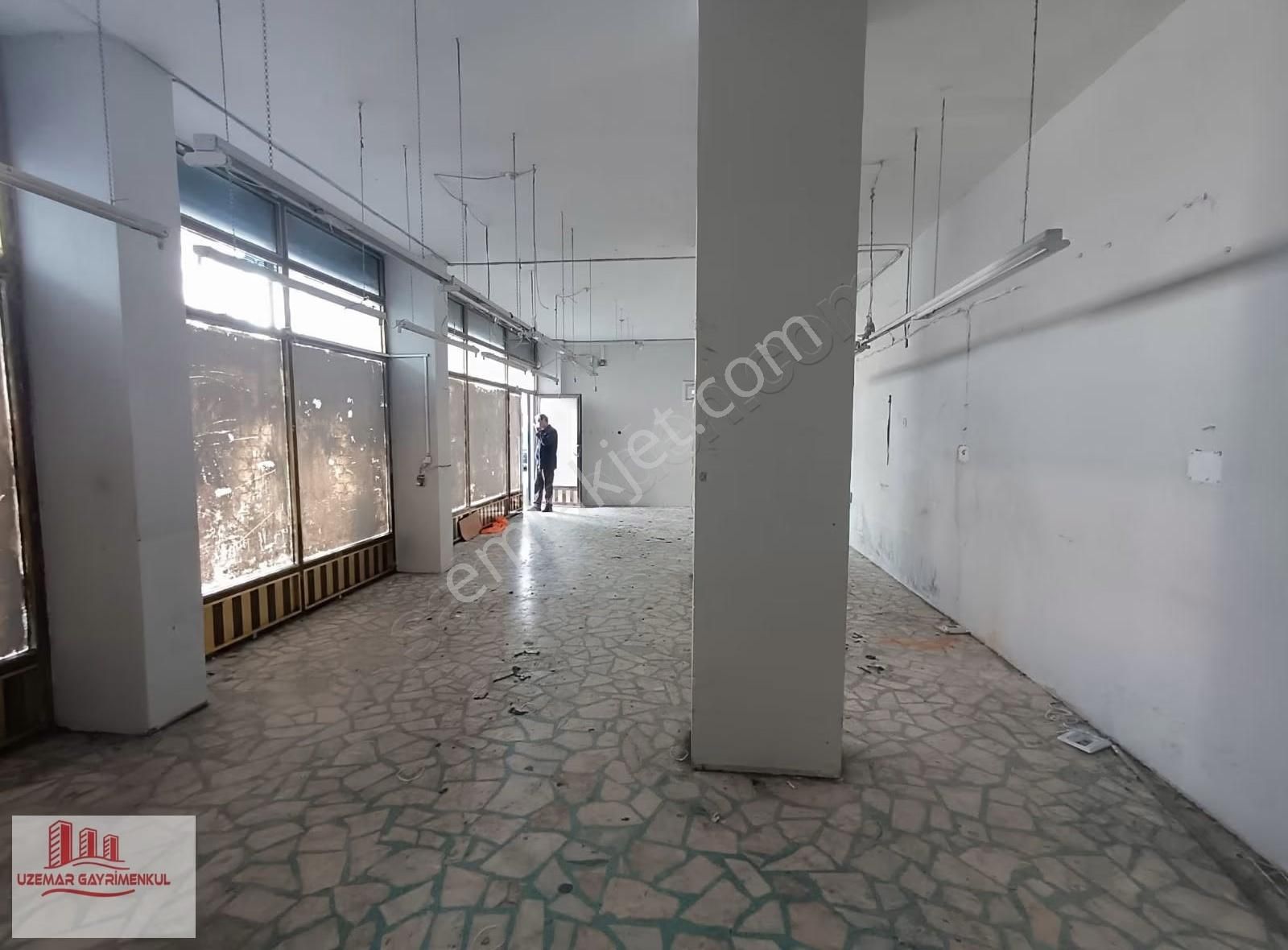 Uzemar Dan Kiralık Dükkan 85m² Yüksek Giriş - Görsel 3