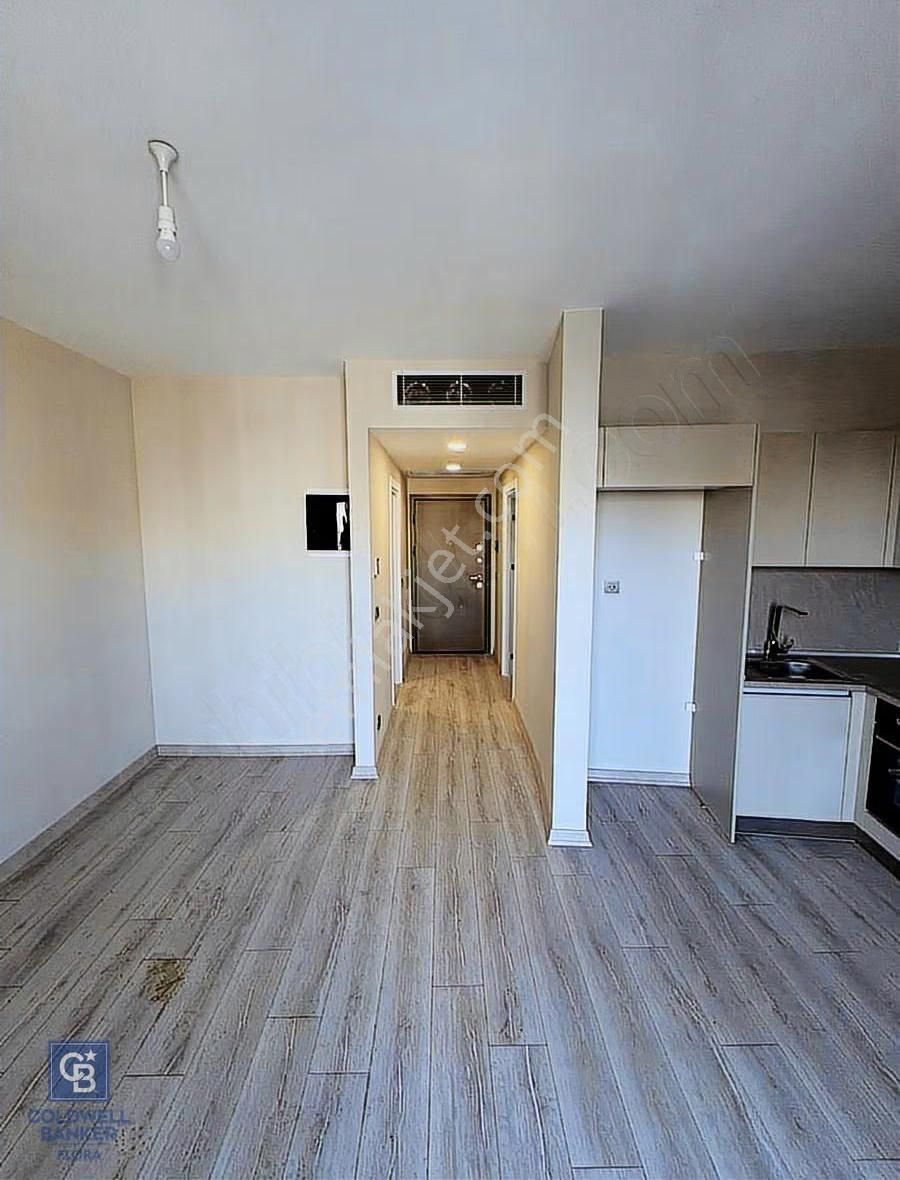 Meydan Ardıçlı 'da Balkonlu Meydan Cepheli Kiralık Daire - Görsel 6