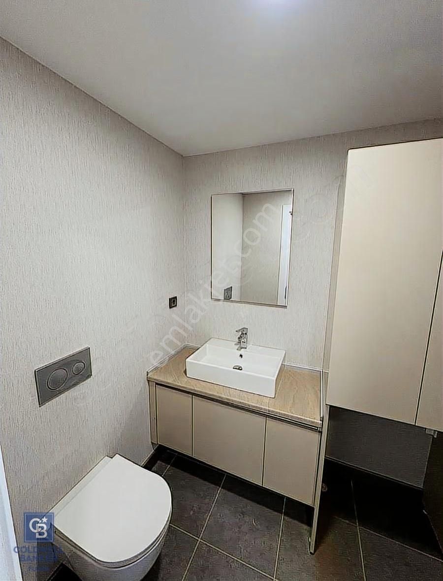 Meydan Ardıçlı 'da Balkonlu Meydan Cepheli Kiralık Daire - Görsel 8