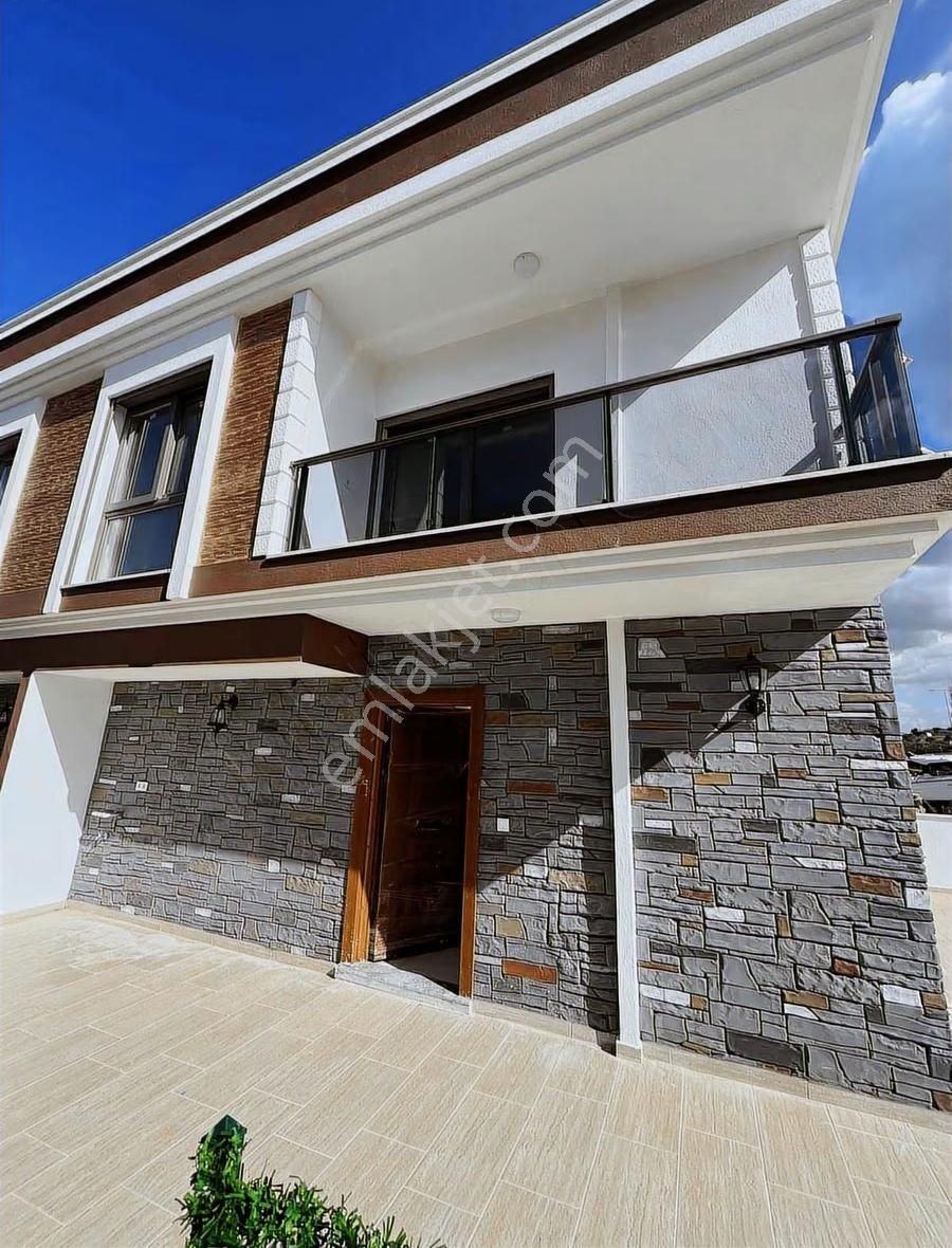 Canyurt Gayrimenkulden Yeni Foçada Satılık Villa - Görsel 20