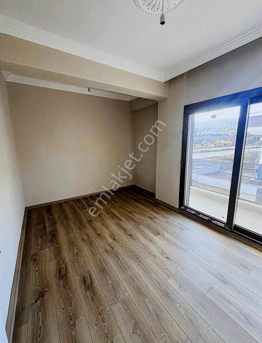 Canyurt Gayrimenkulden Yeni Foçada Satılık Villa - Görsel 22