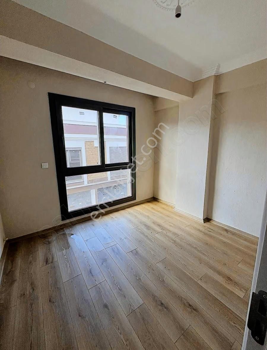 Canyurt Gayrimenkulden Yeni Foçada Satılık Villa - Görsel 4