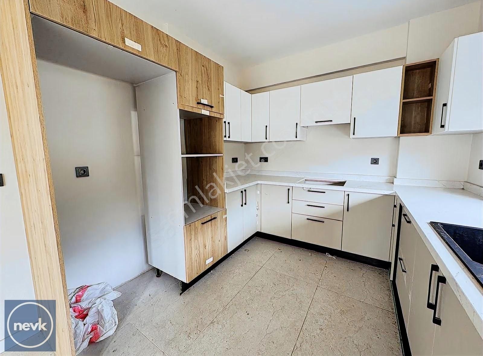 Nevk 'ten Kargıda Lüks Havuzlu Villa - Görsel 20