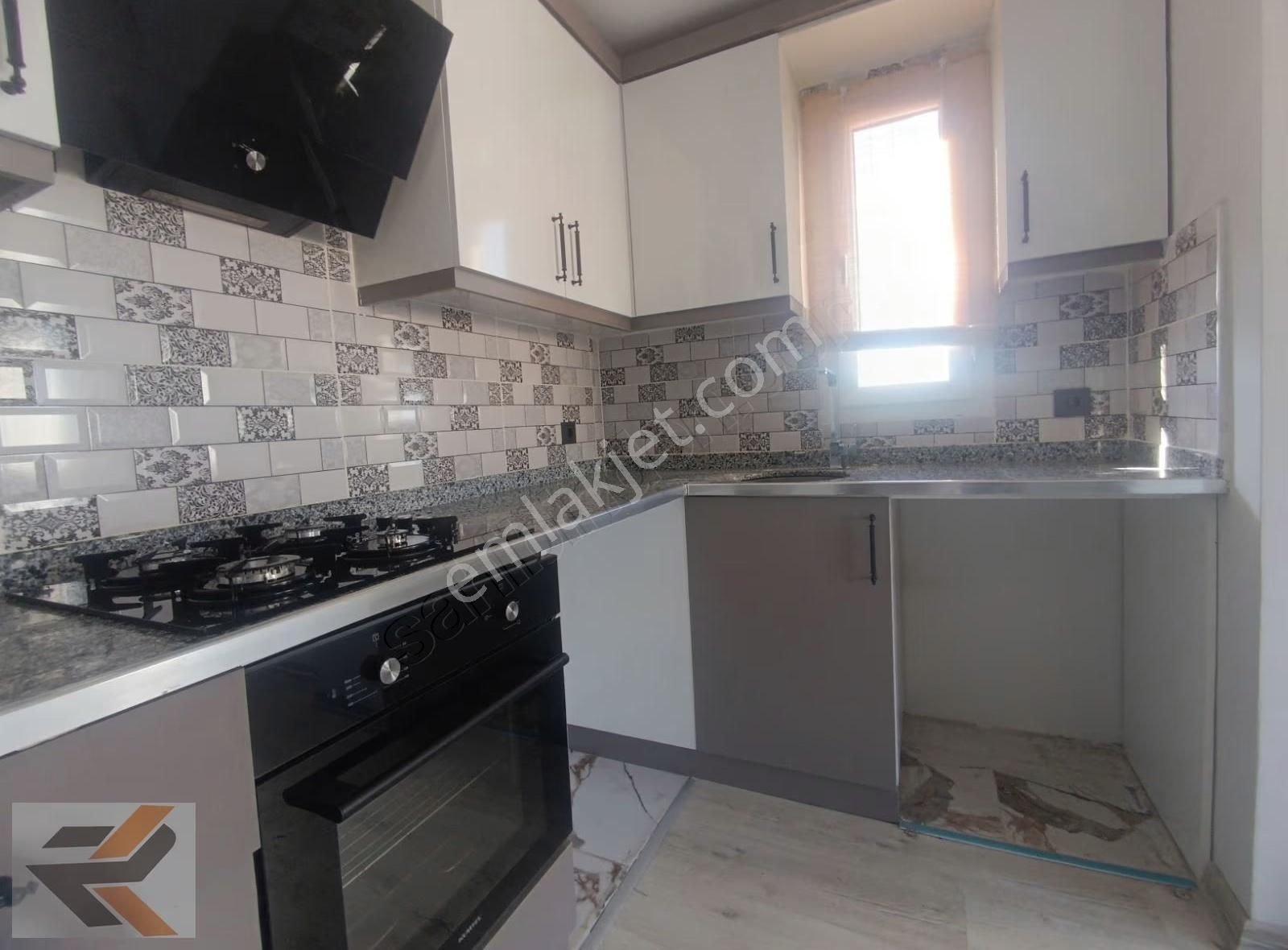 İncirlikte Nizamiye Karşısında Düşük Katli 1+1 - Görsel 8