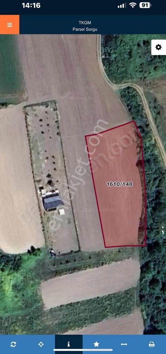 Dialog Piramitten Karacabey İnkaya Merkezine Yakın Satılık Tarla