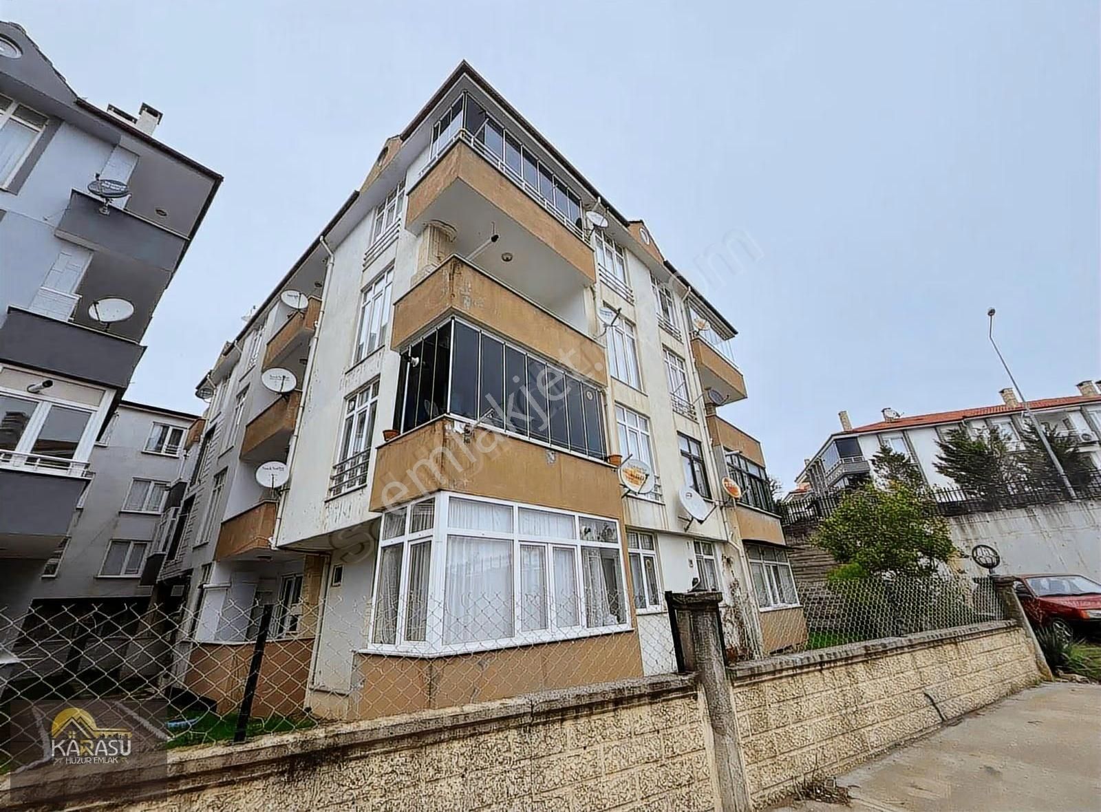 Denize Yakın, 1+1 Öncephe Kombili Satılık Daire!!!