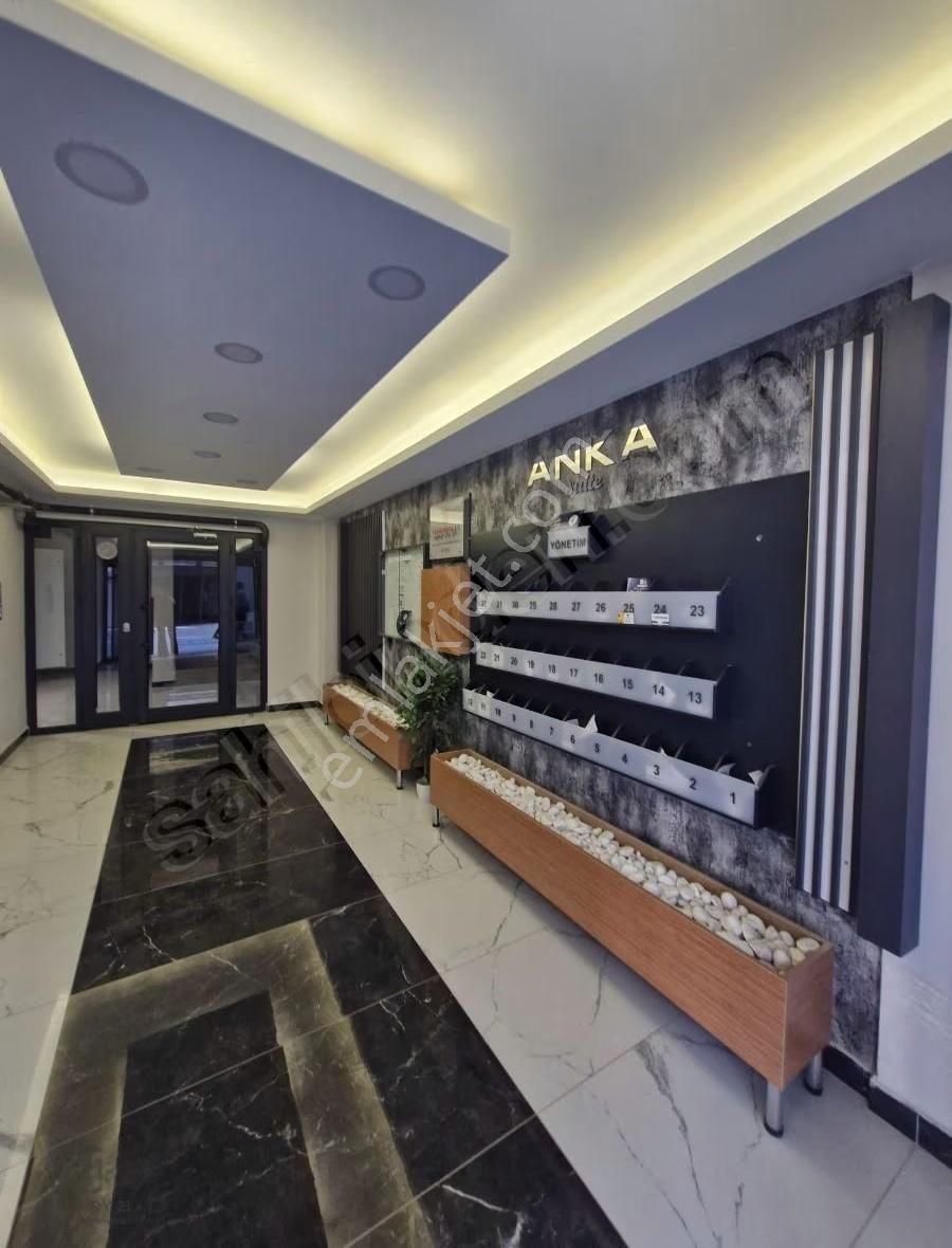 Süper Lokasyon! Bahçelievlerde Sıfır 1+1 Kiralık - Görsel 2