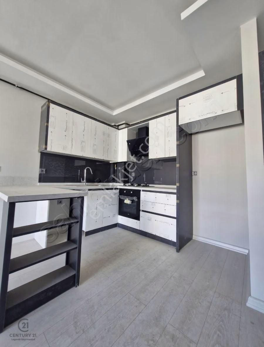 Süper Lokasyon! Bahçelievlerde Sıfır 1+1 Kiralık