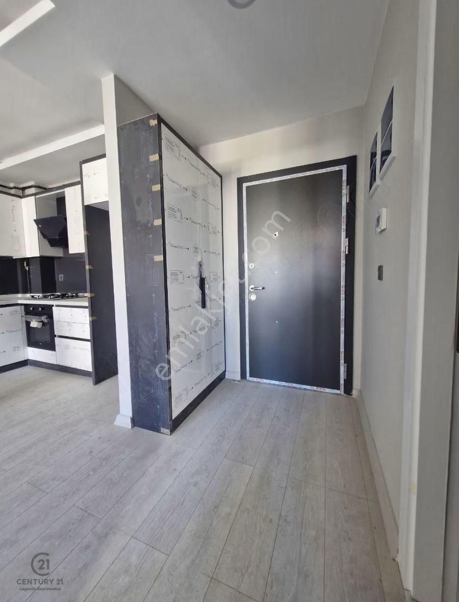 Süper Lokasyon! Bahçelievlerde Sıfır 1+1 Kiralık - Görsel 5