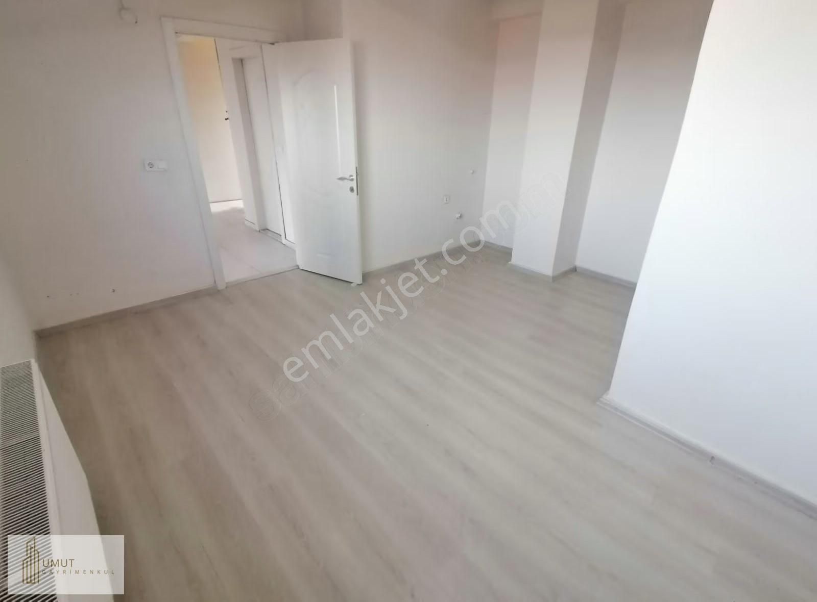 Adnan Kahveci Kolejlerde Site İçi Geniş 1+1 +çift Kapalı Teraslı - Görsel 16