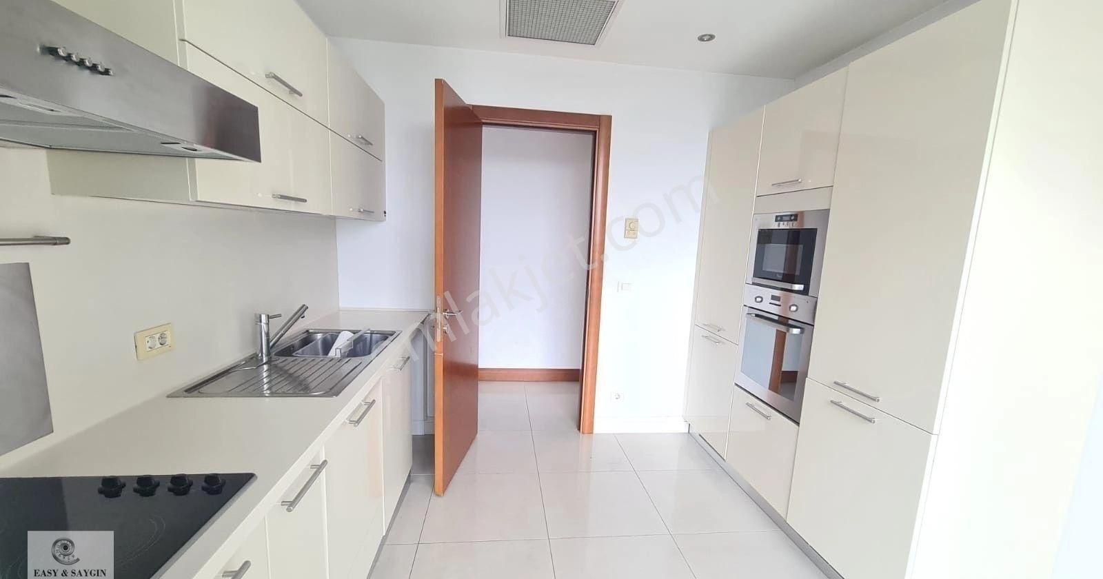 Boş Mashattan 2+1 Satılık Şerefiyeli Daire Tek Yetkili - Görsel 25