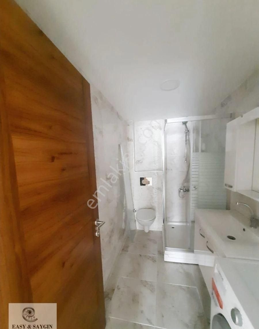 Ümraniye İstiklal De 3+1 Full Eşyalı Mobilyalı Daire---metroya Yakın--- - Görsel 28