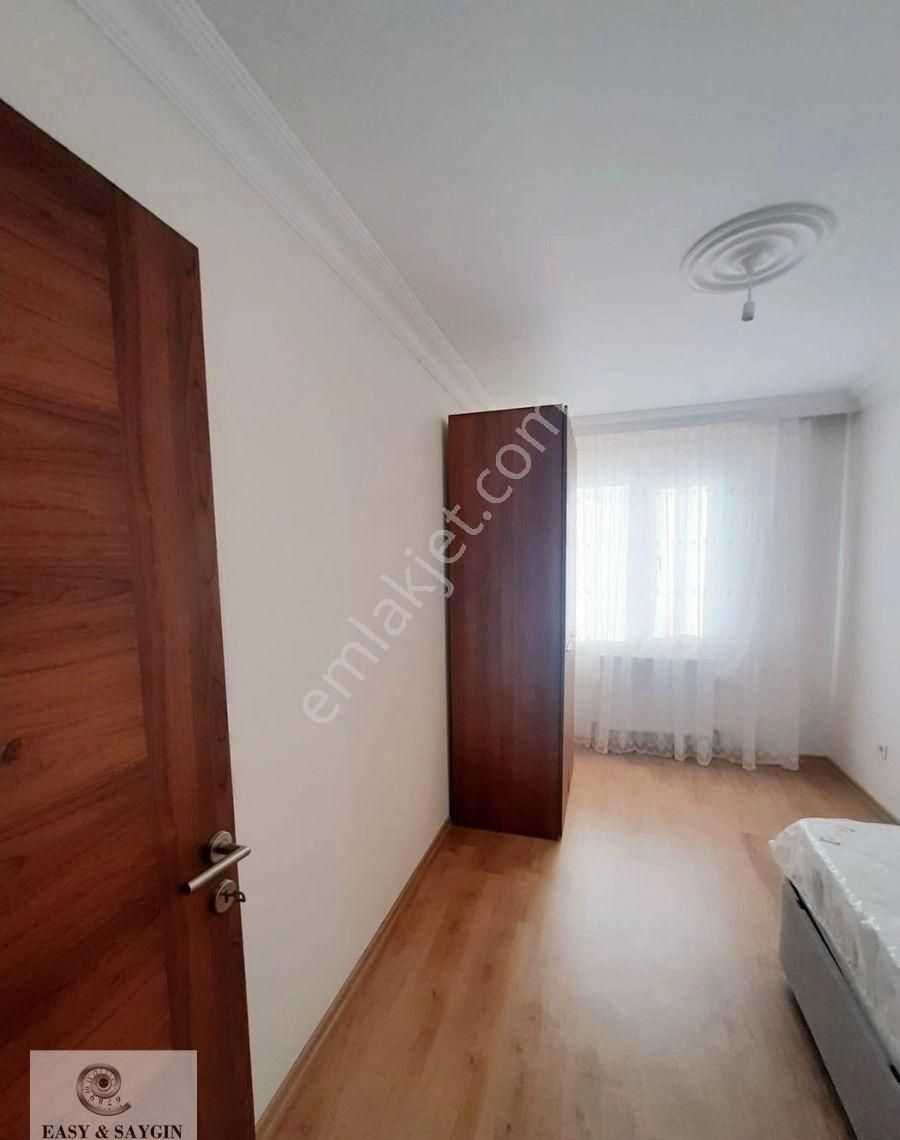 Ümraniye İstiklal De 3+1 Full Eşyalı Mobilyalı Daire---metroya Yakın--- - Görsel 14