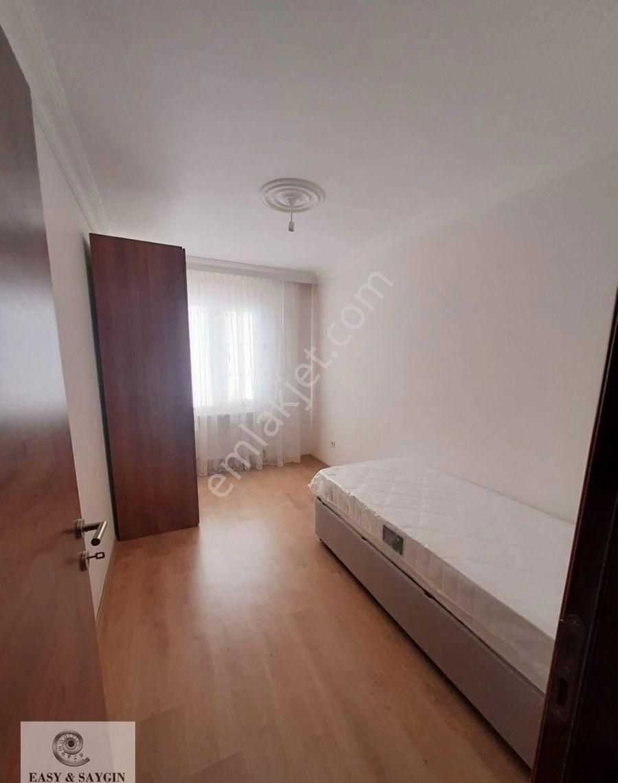Ümraniye İstiklal De 3+1 Full Eşyalı Mobilyalı Daire---metroya Yakın--- - Görsel 30