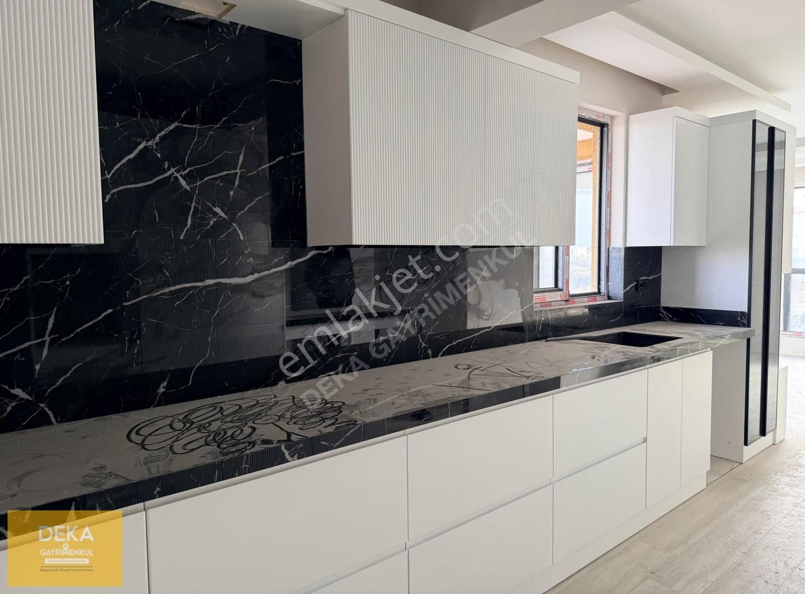 Deka Gayrimenkul Gökdelenler Bölgesinde Site İçi Fırsat 4+1 - Görsel 12