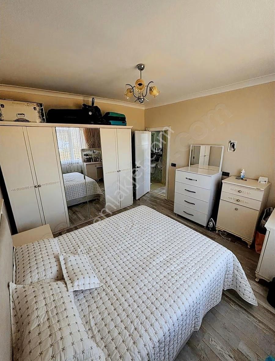 Fuar Alanına Yakın Süper Satılık 2+1 Bakımlı Daire - Görsel 18