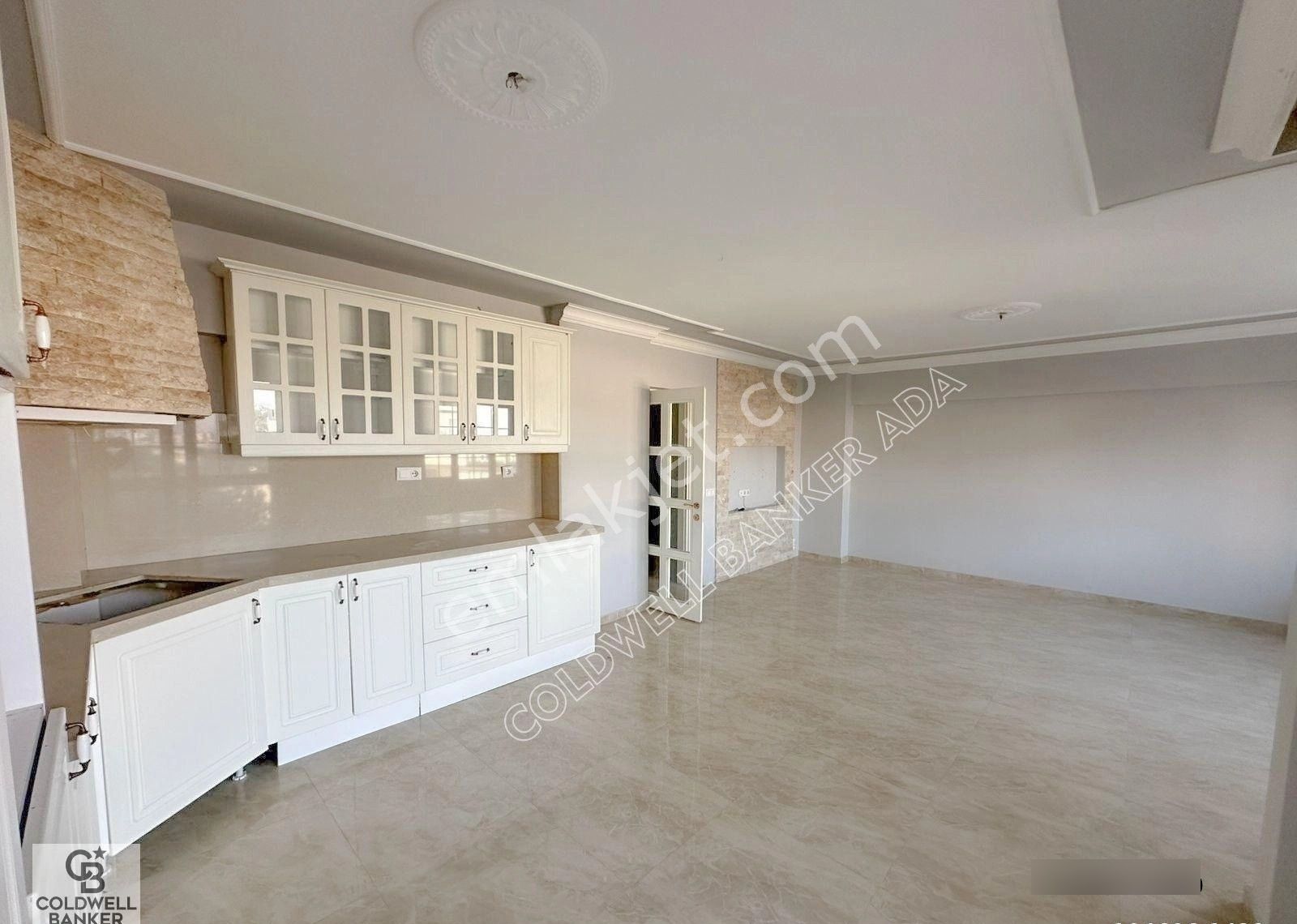 Emsallerinin Altında Kuşadası Nda Satılık Geniş Masrafsız 3+1daire - Görsel 6