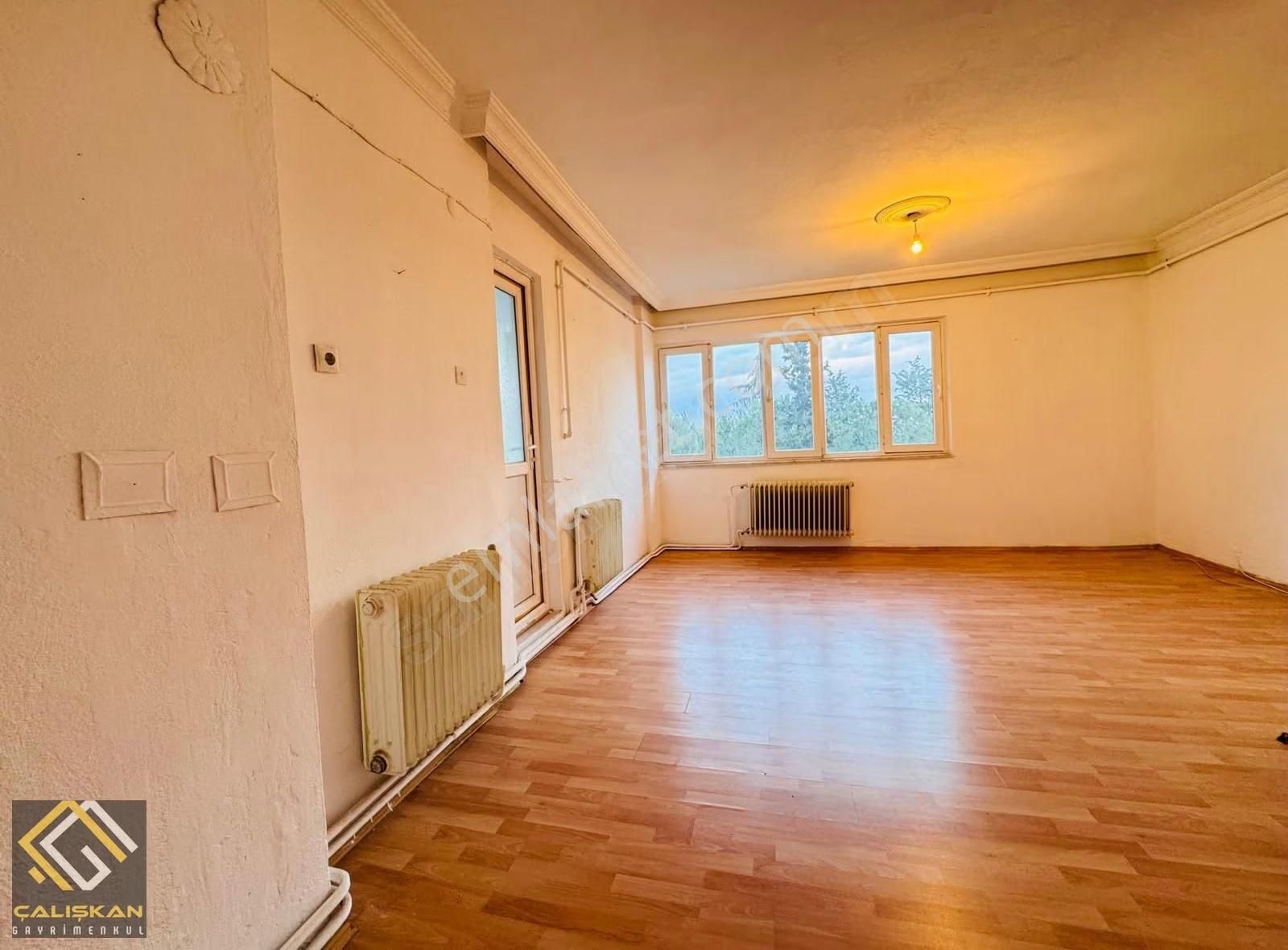 1200 Evler'de Anayola Yakın Kiralık 3+1 Daire - Görsel 5