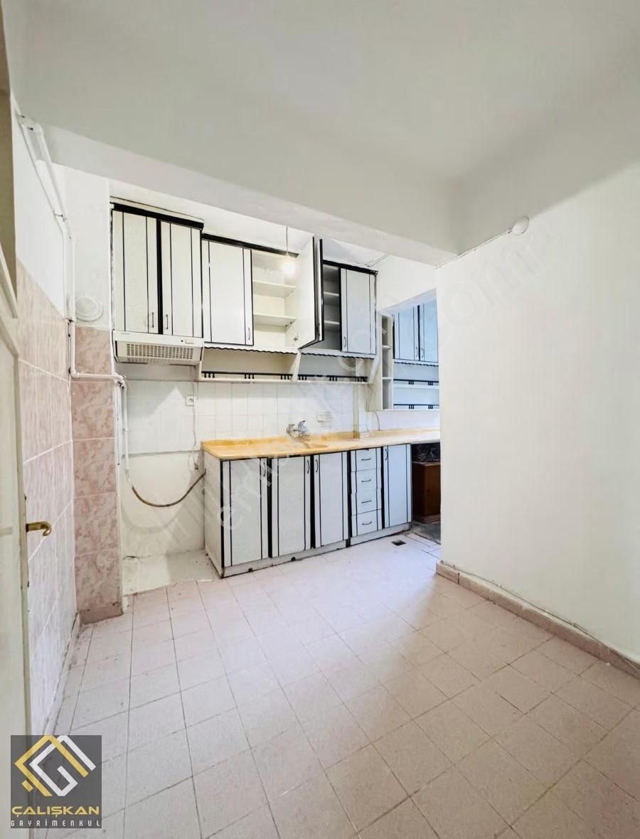 1200 Evler'de Anayola Yakın Kiralık 3+1 Daire - Görsel 10