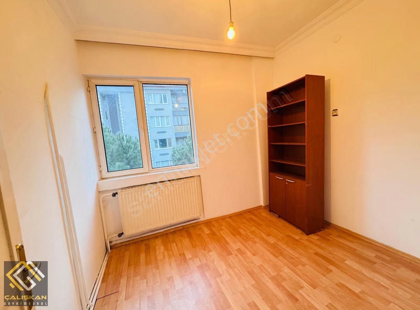 1200 Evler'de Anayola Yakın Kiralık 3+1 Daire - Görsel 13