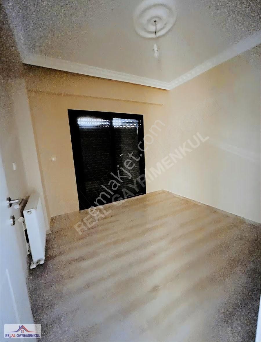 Real'den Menderes Gölcükler Mah. 3+1 Yüksek Giriş Kiralık Daire - Görsel 18