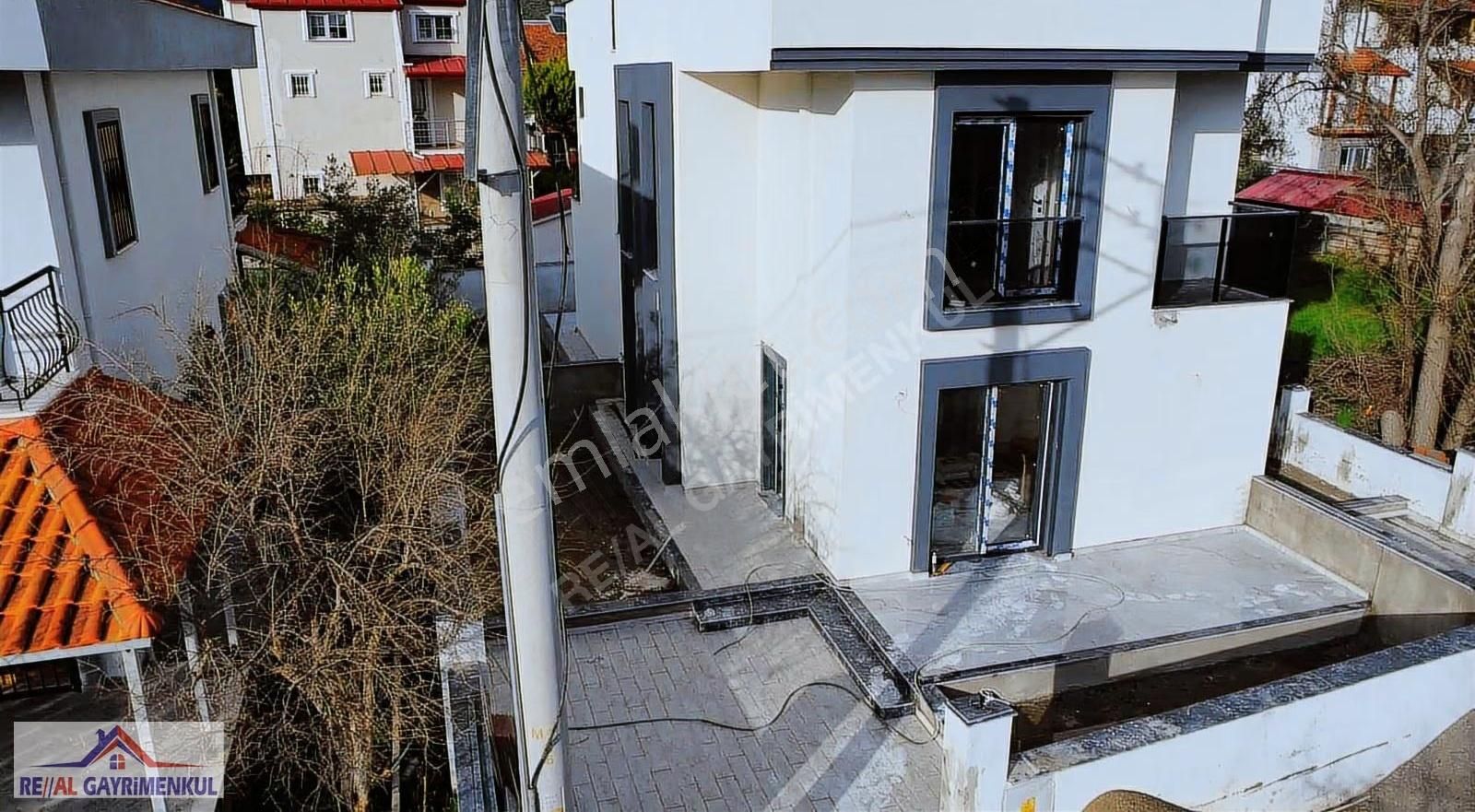 Real'den Gümüldür'de Denize 500 M Villa - Görsel 27