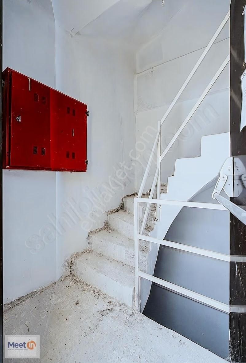 Sarısu Mah. Tenis Resort Sitesin'de Tadilatlı 3+1 Satılık Daire - Görsel 13