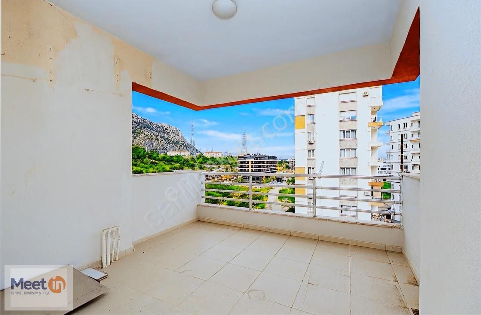 Sarısu Mah. Tenis Resort Sitesin'de Tadilatlı 3+1 Satılık Daire - Görsel 8