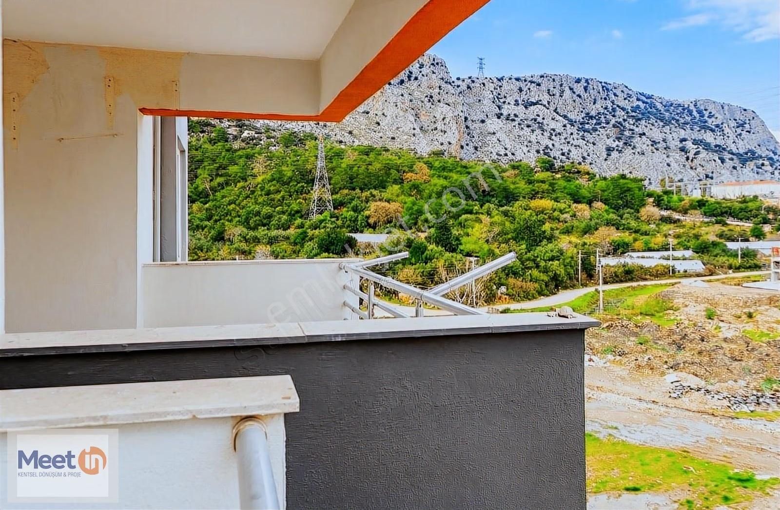 Sarısu Mah. Tenis Resort Sitesin'de Tadilatlı 3+1 Satılık Daire - Görsel 11