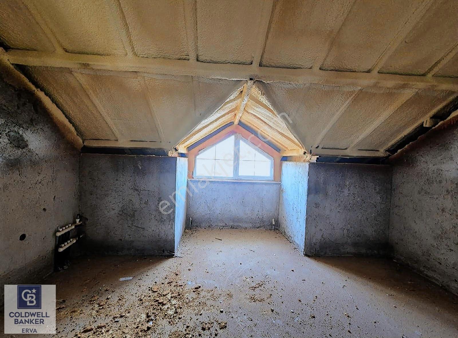 Gölbaşı'nda Natamam Villa: 7+1, Geniş Bahçe, Kooperatif Hissesi - Görsel 31