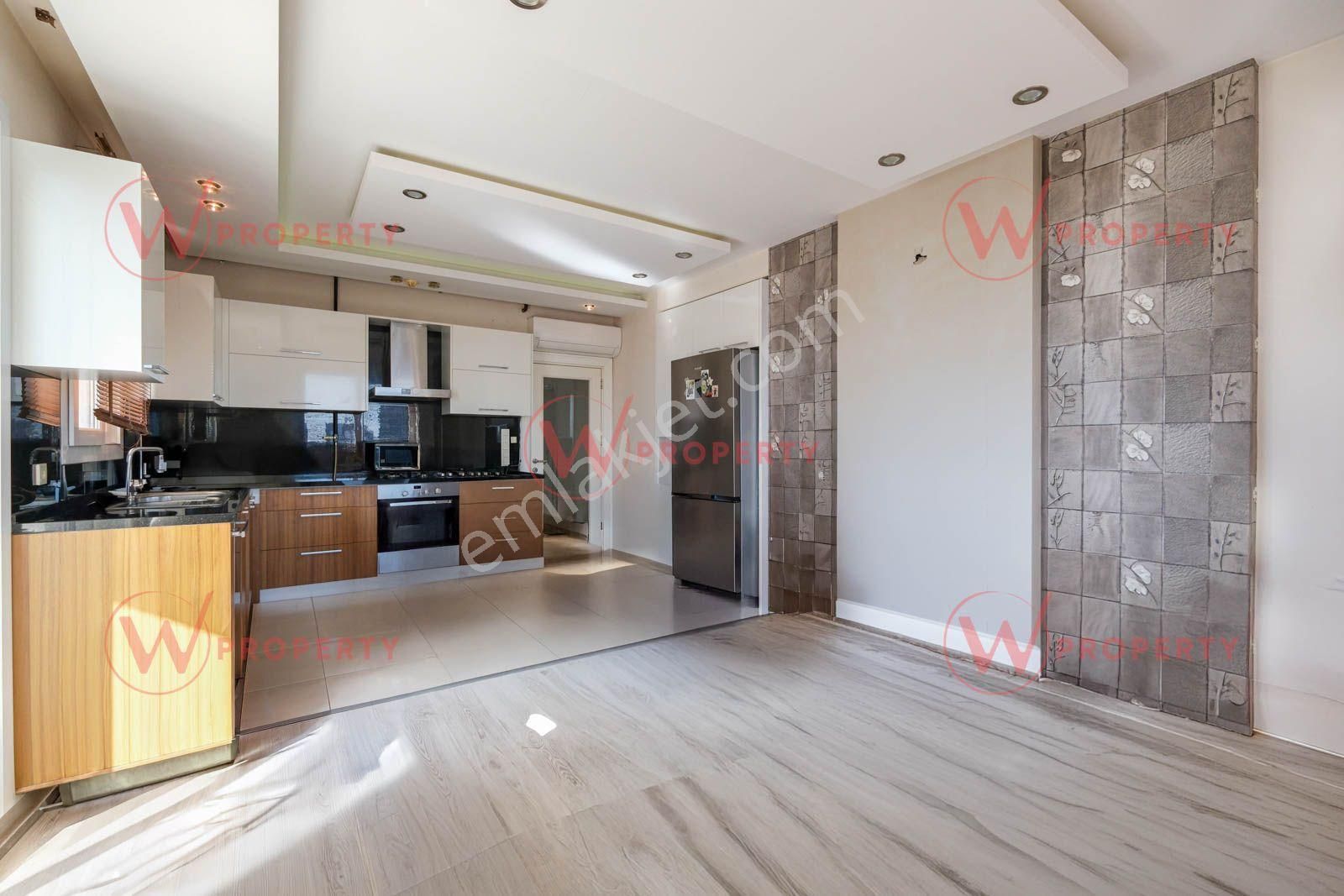 W Property'den 50. Yıl'da Geniş Oturumlu 4+1 - Görsel 5