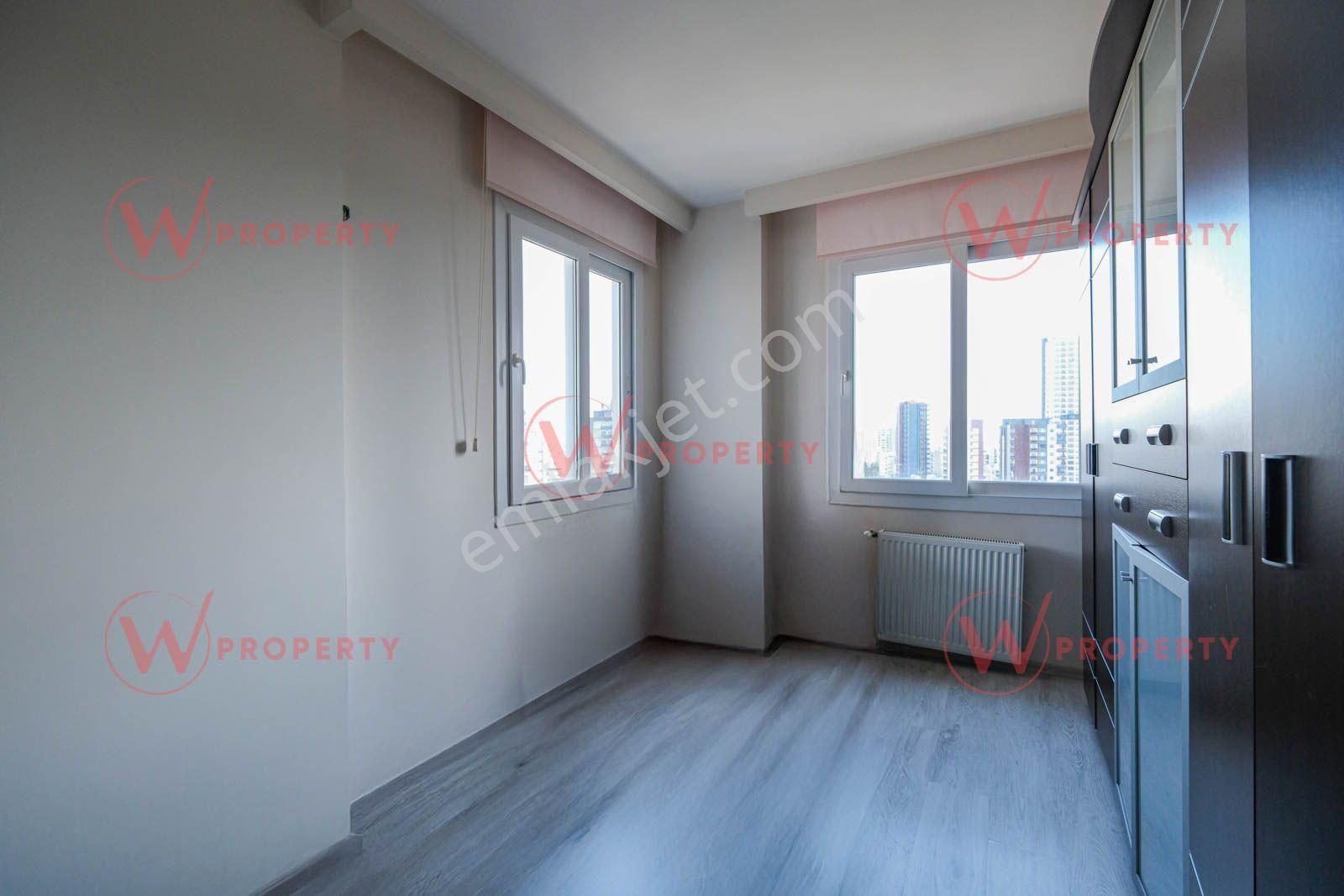 W Property'den 50. Yıl'da Geniş Oturumlu 4+1 - Görsel 12