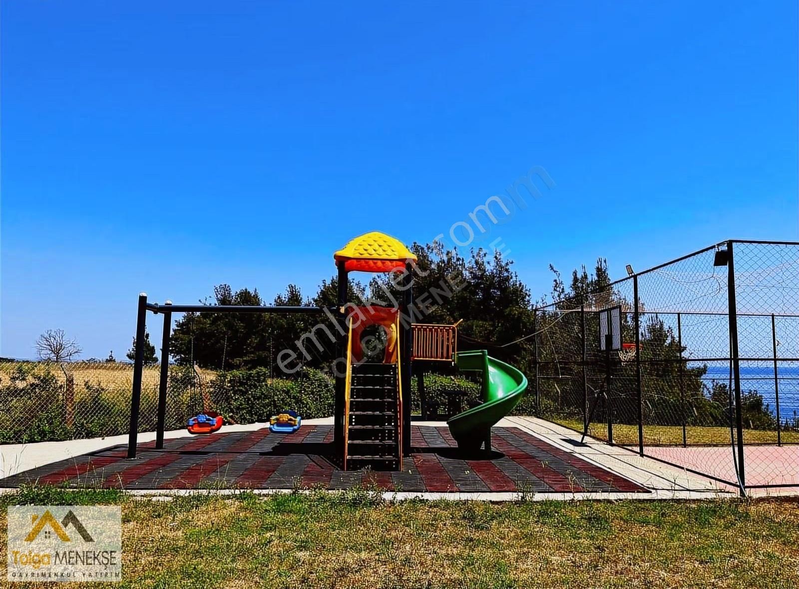 Kumbağda Havuz Deniz Doğa Manzara Bahçe Katı İskanlı Eşyalı 1+1 - Görsel 22