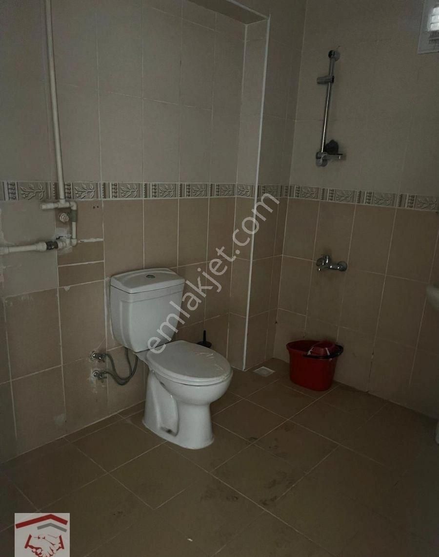 Ankara Keçiören İzcibaşı Sokakta 2+1 90m2 Geniş Kiralık Daire - Görsel 8