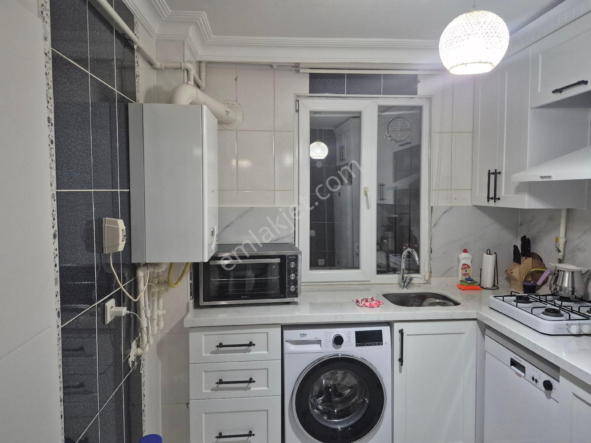 Satılık Kod 2 15 Yıllık 2+1 85 Metrekare Net Okulla Pazara Ulaşımı Her Yere Yakın Daire - Görsel 17