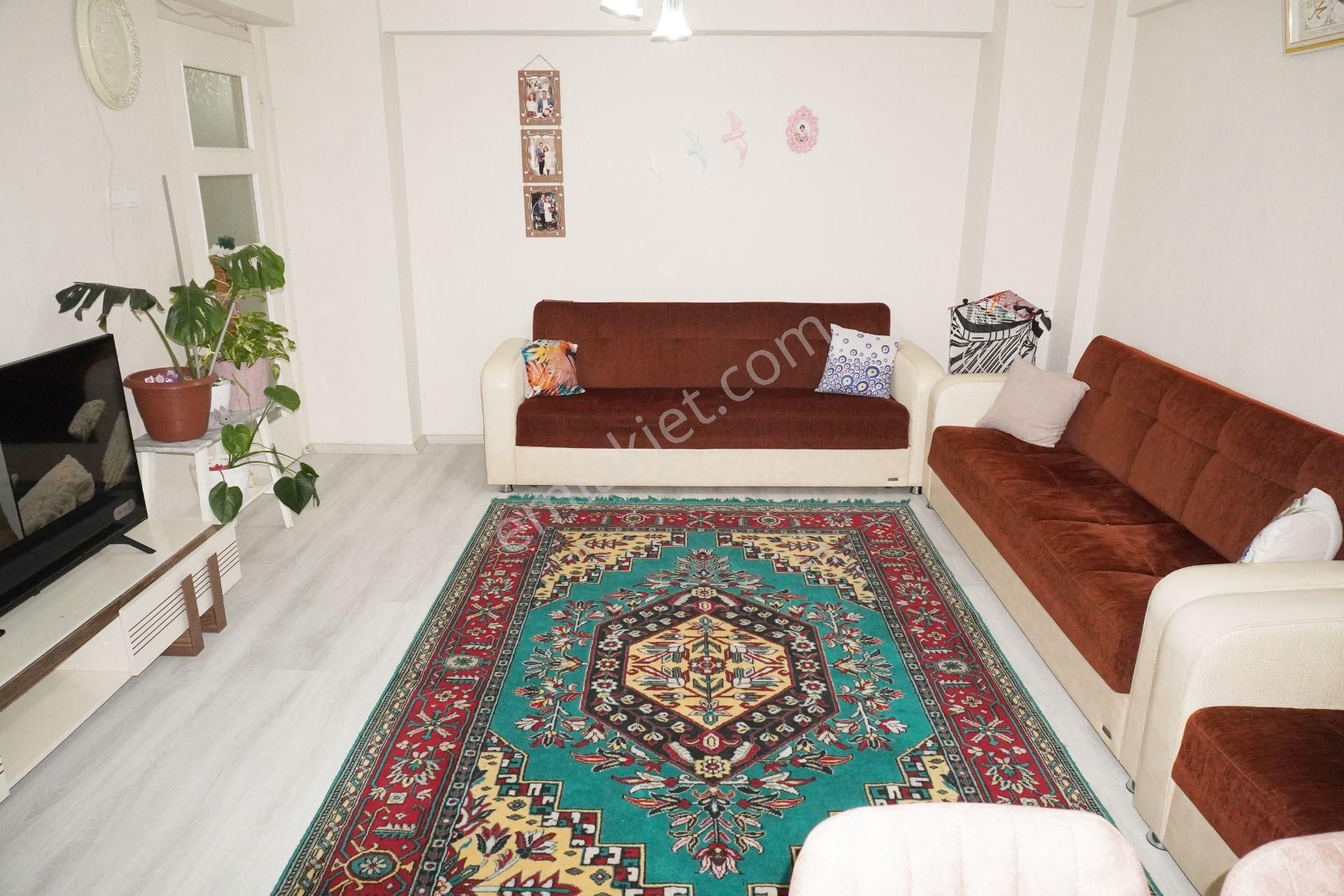 Çiğli Küçükçiğlide Satılık 3+1 Doğalgazlı+arka Teras Bahçeli+çift Balkonlu Çiğli Serkan Dan - Görsel 9