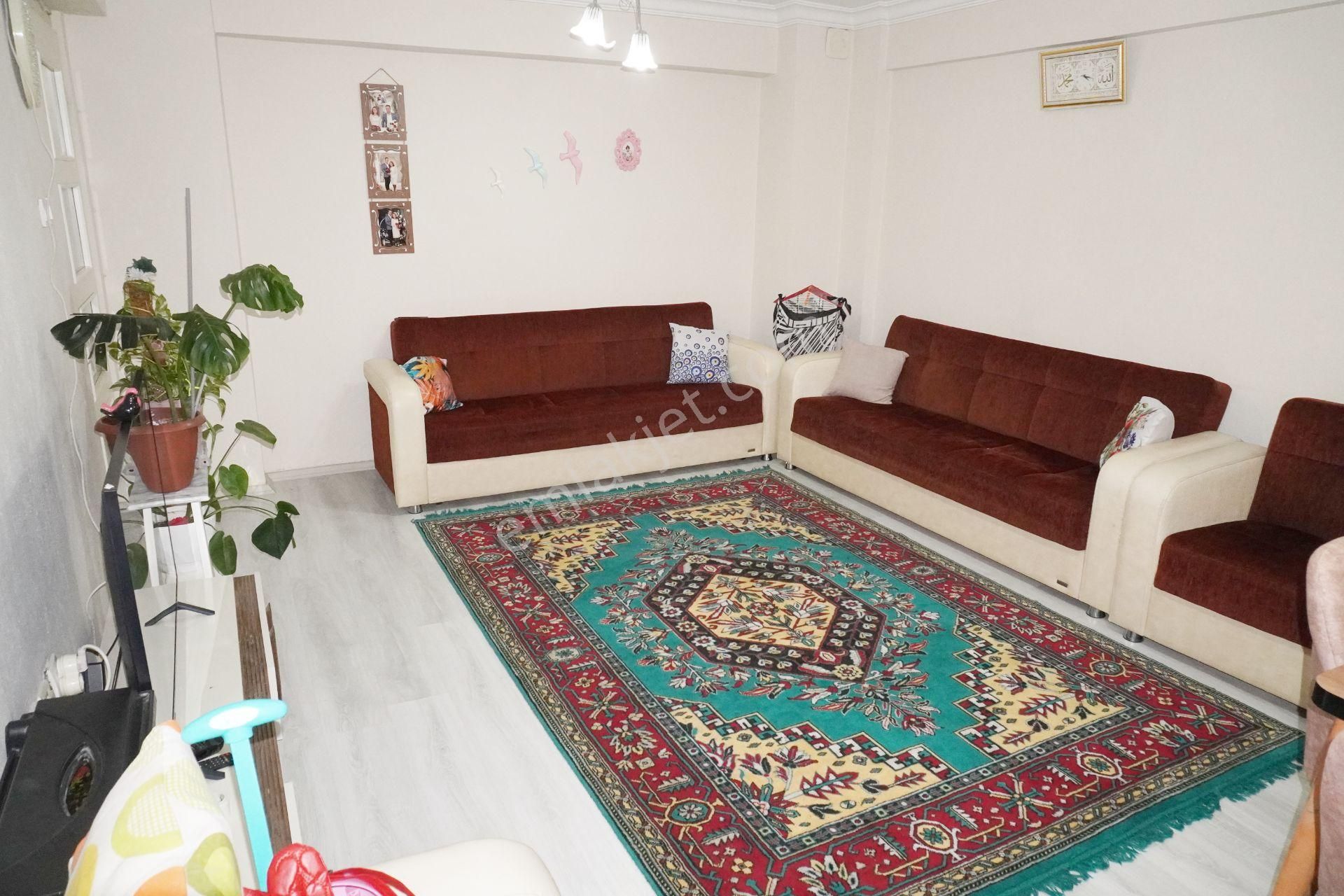 Çiğli Küçükçiğlide Satılık 3+1 Doğalgazlı+arka Teras Bahçeli+çift Balkonlu Çiğli Serkan Dan - Görsel 8