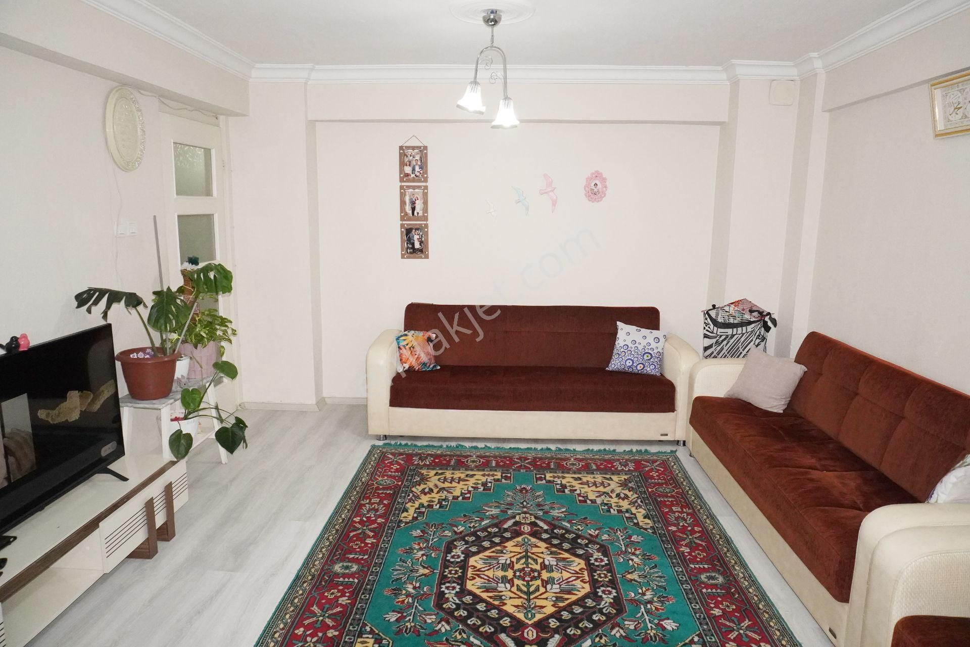 Çiğli Küçükçiğlide Satılık 3+1 Doğalgazlı+arka Teras Bahçeli+çift Balkonlu Çiğli Serkan Dan - Görsel 10