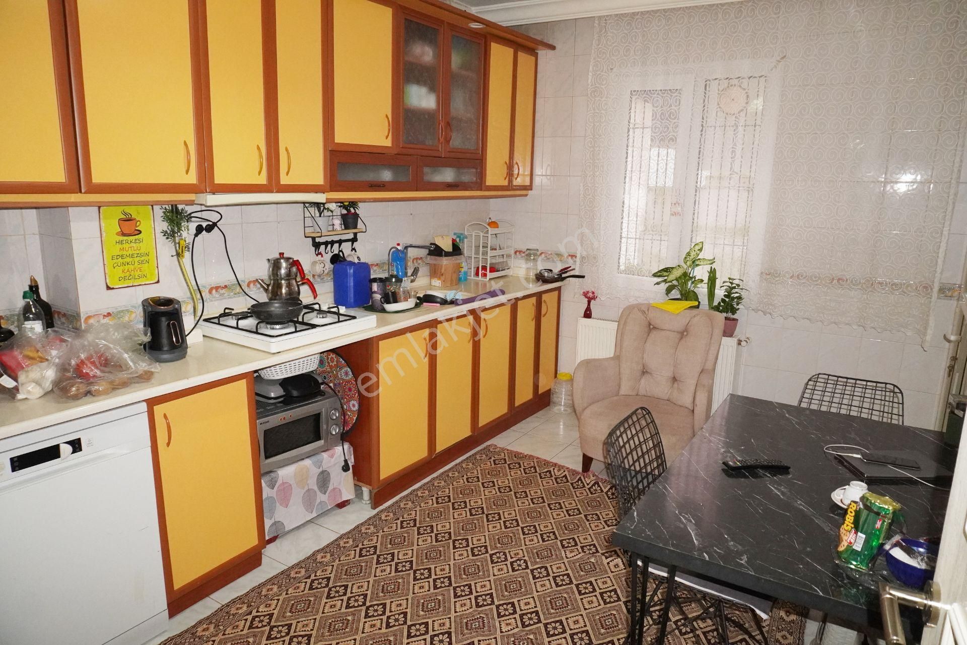 Çiğli Küçükçiğlide Satılık 3+1 Doğalgazlı+arka Teras Bahçeli+çift Balkonlu Çiğli Serkan Dan - Görsel 2